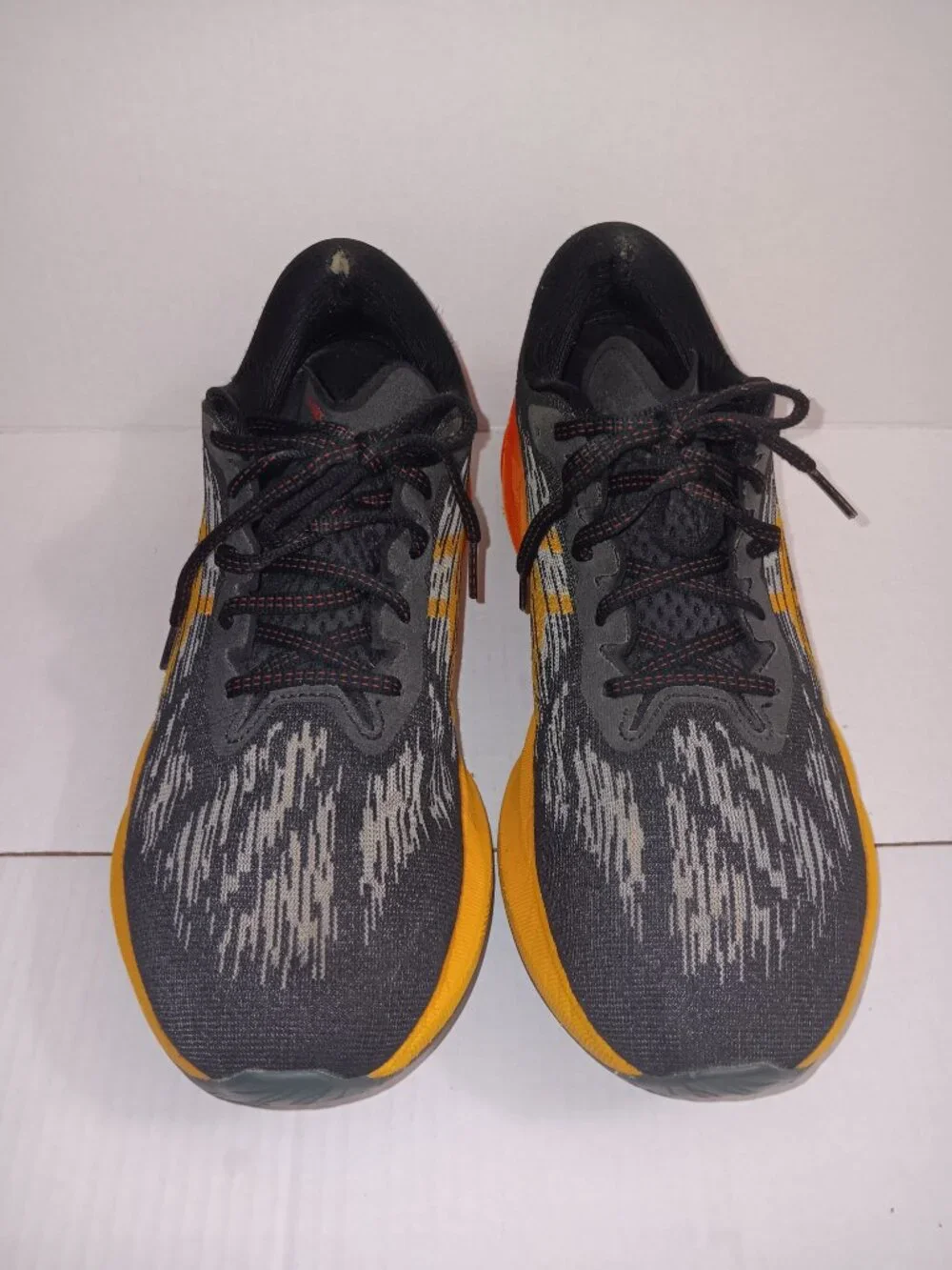 ASICS NOVABLAST 3 WALKING/RUNNING SNEAKERS MEN'S SIZE 12